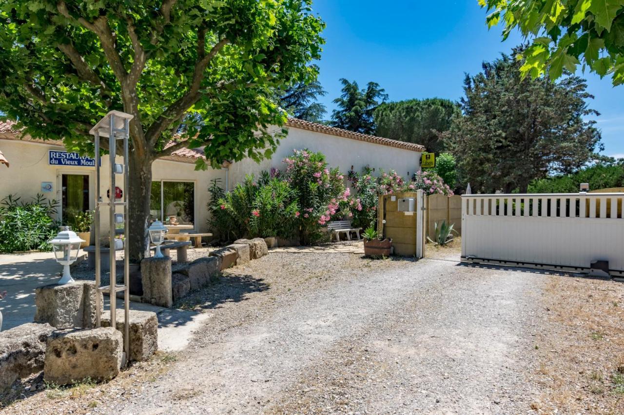 Logis Hotel Le Vieux Moulin Gignac  Exterior foto