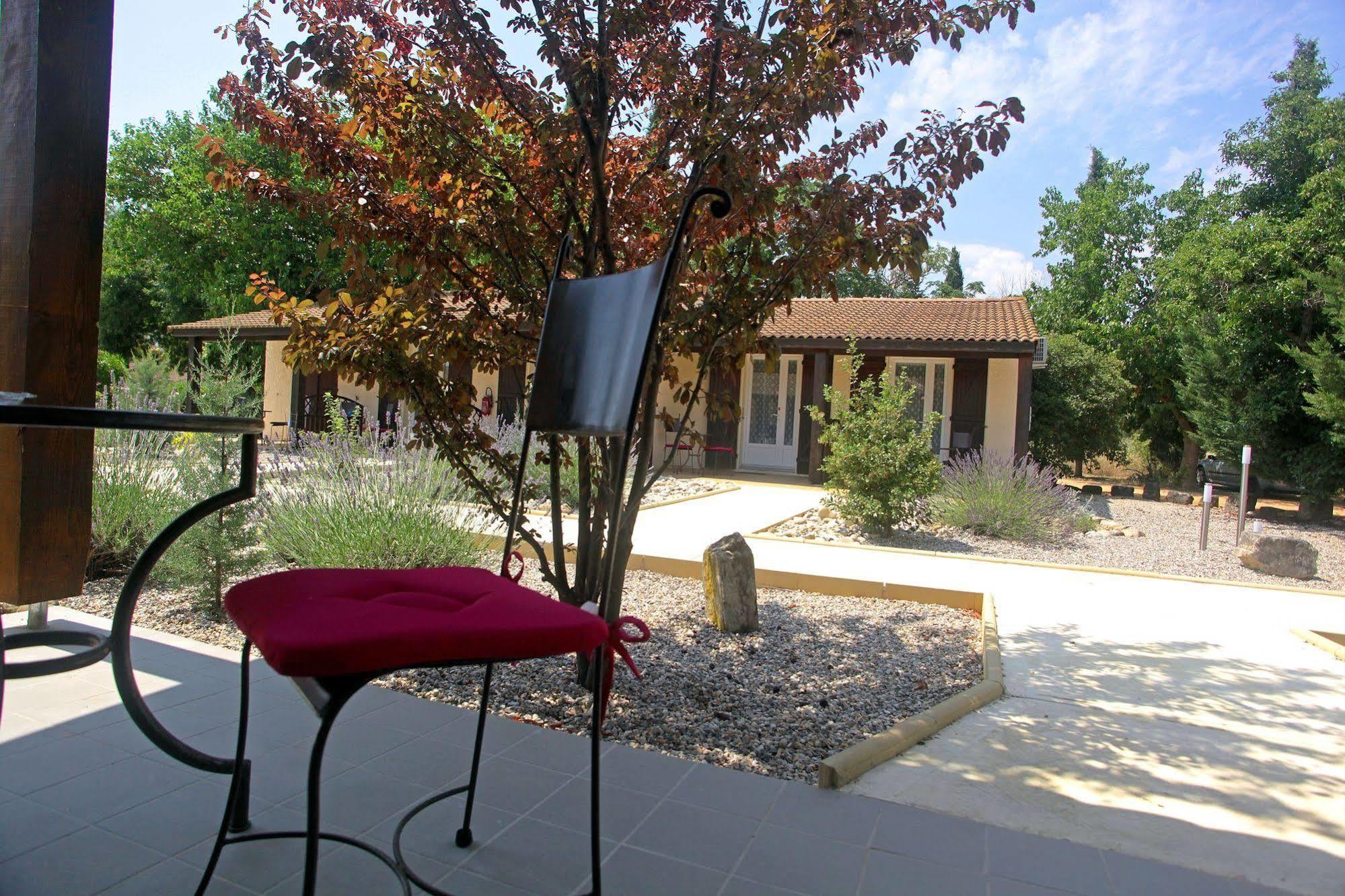 Logis Hotel Le Vieux Moulin Gignac  Exterior foto